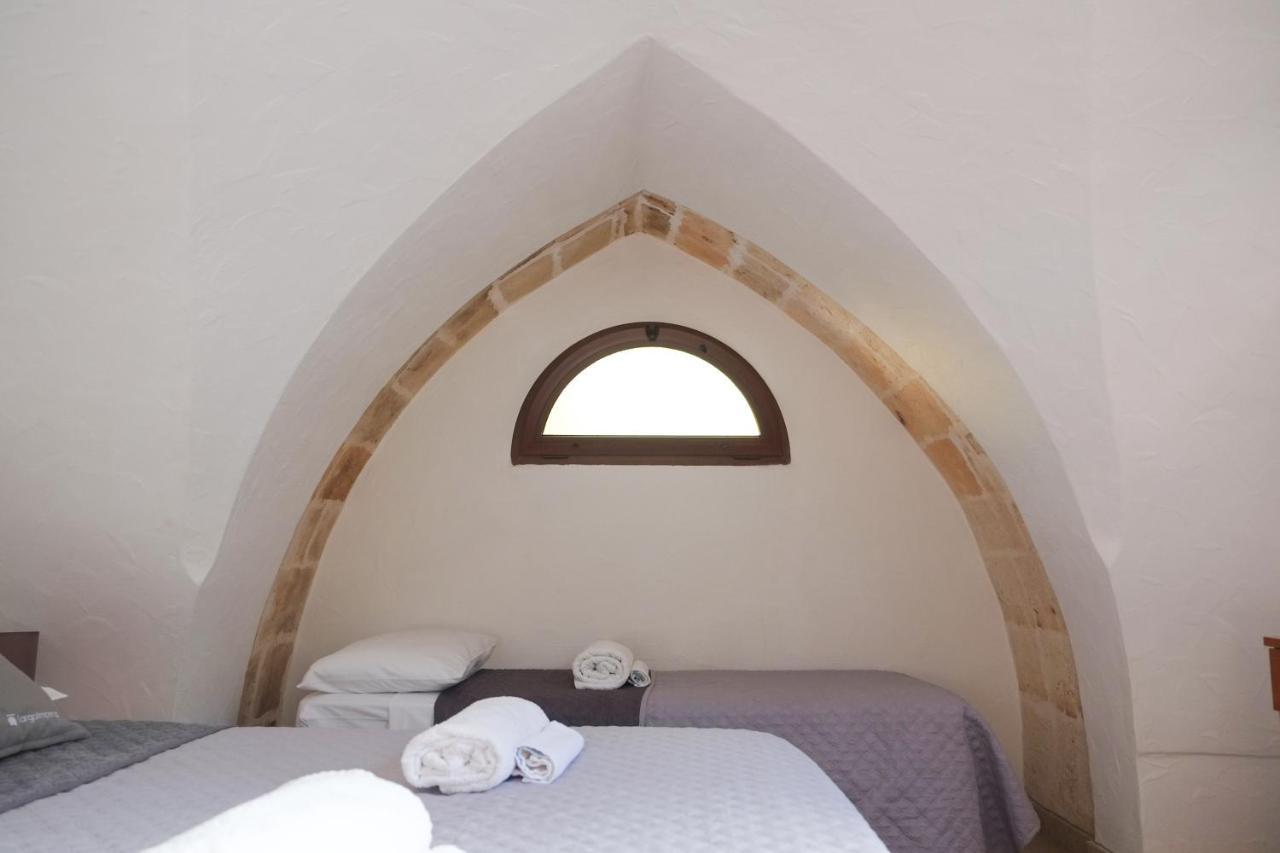 Largo Imperiali B&B Avetrana Eksteriør billede