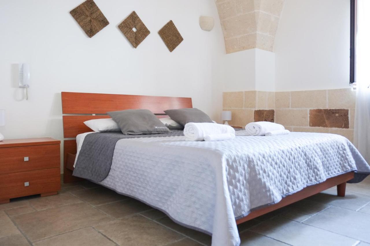 Largo Imperiali B&B Avetrana Eksteriør billede